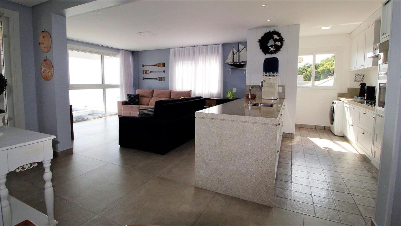 1080 - Apartamento Com Vista Para O Mar Em Bombinhas Buitenkant foto