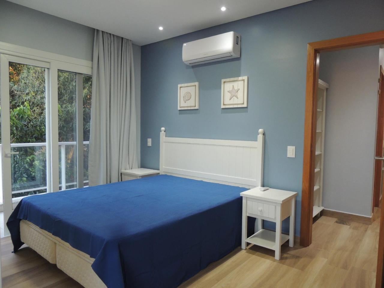 1080 - Apartamento Com Vista Para O Mar Em Bombinhas Buitenkant foto