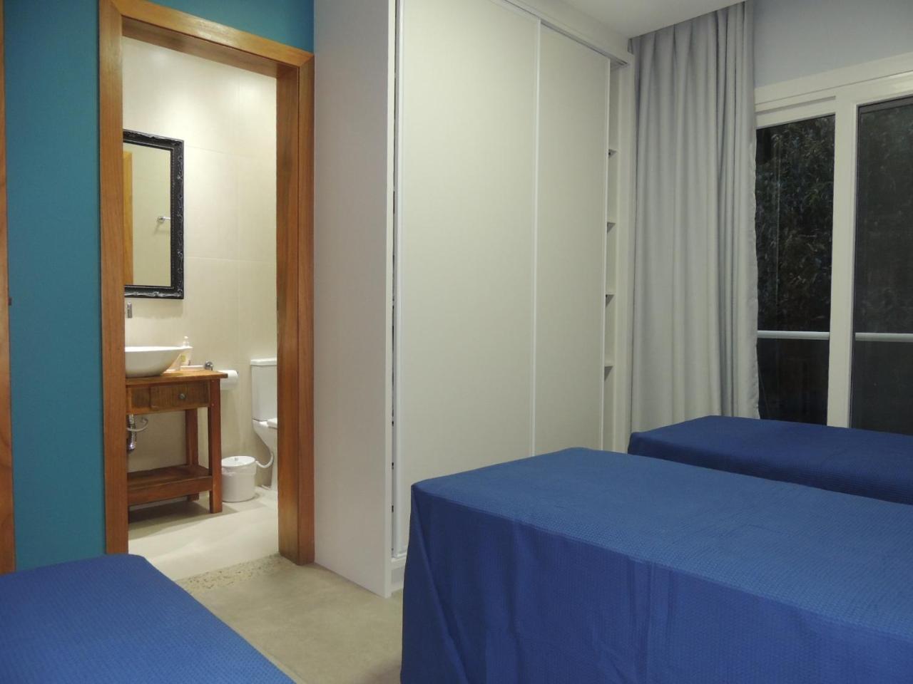 1080 - Apartamento Com Vista Para O Mar Em Bombinhas Buitenkant foto
