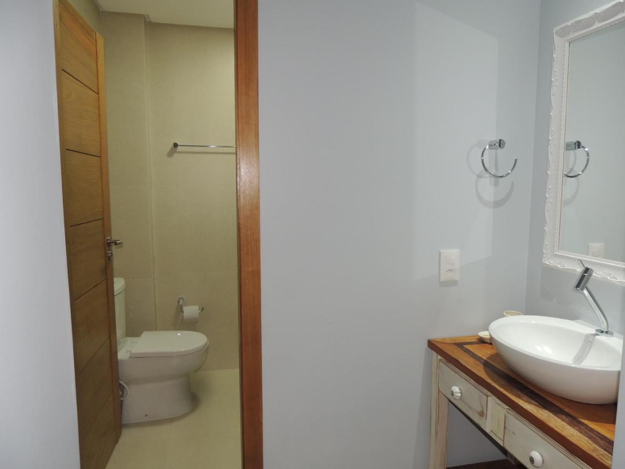 1080 - Apartamento Com Vista Para O Mar Em Bombinhas Buitenkant foto