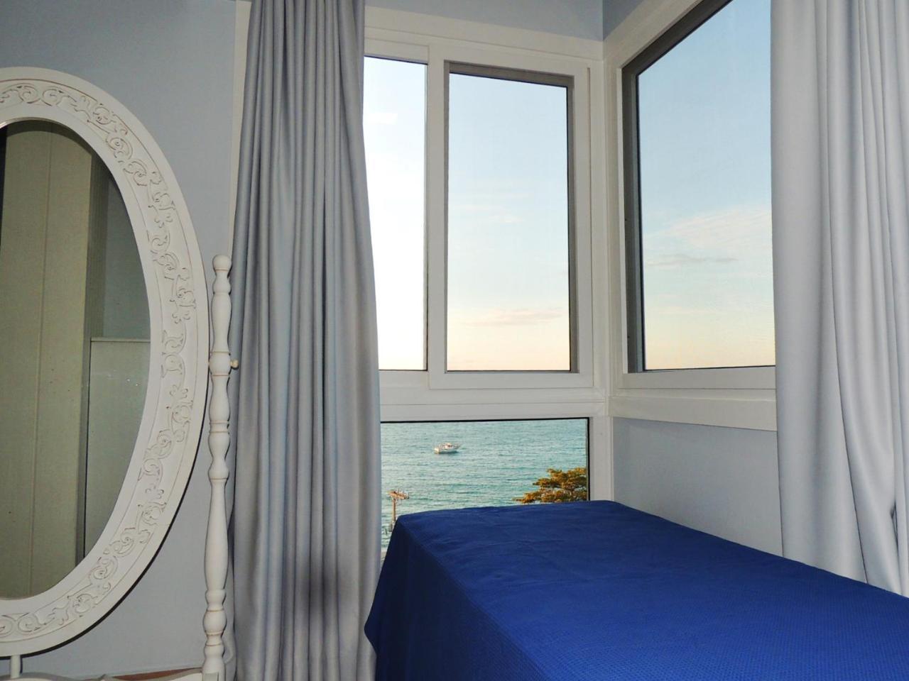 1080 - Apartamento Com Vista Para O Mar Em Bombinhas Buitenkant foto